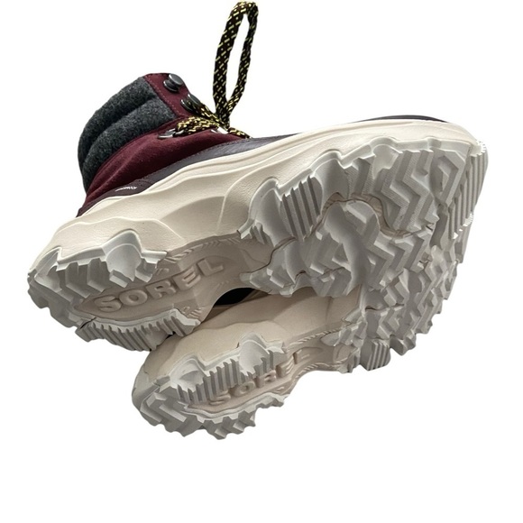 NEW Sorel Kinetic Breakthru Conquest Suede Boot Platform Chunky waterproof - Picture 9 of 11